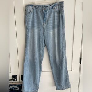Future Collective x Alani Noelle size 17 Light Wash plus-size BAGGY JEAN